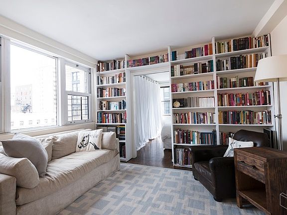 2nd image of 105 W 13th St APT 7A