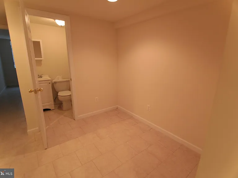 1852 N Willington St #1 — Photo 24