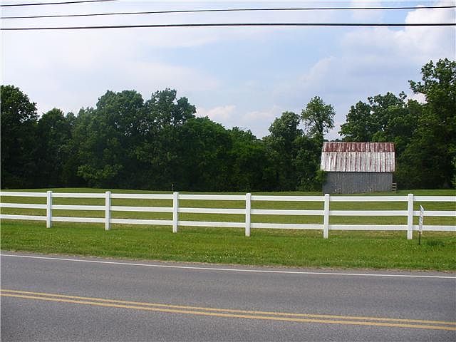 2nd image of 16B Coles Ferry Pike Lot 16B