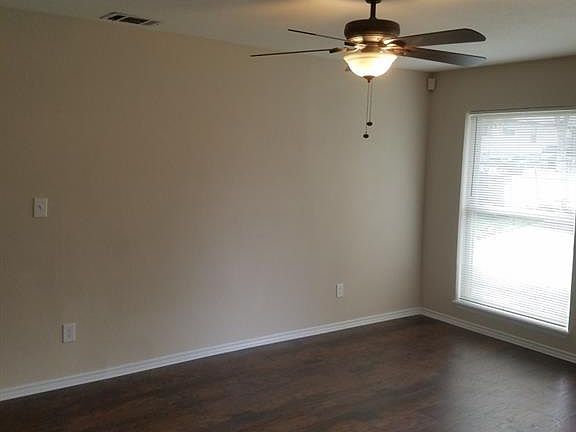 2nd image of 2506 Ramsey Ave