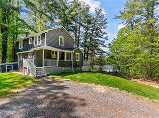 31 Brookside Dr, North Smithfield, RI 02896