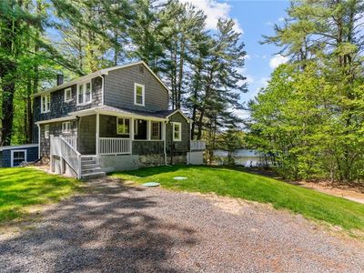 31 Brookside Dr, North Smithfield, RI, 02896