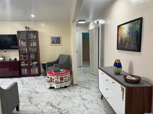 33-07 91st Street image 4 of 15