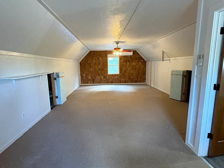 1691 Lydia Perry Rd — Photo 32