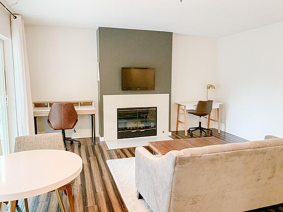5th image of 701 Galer St APT 404