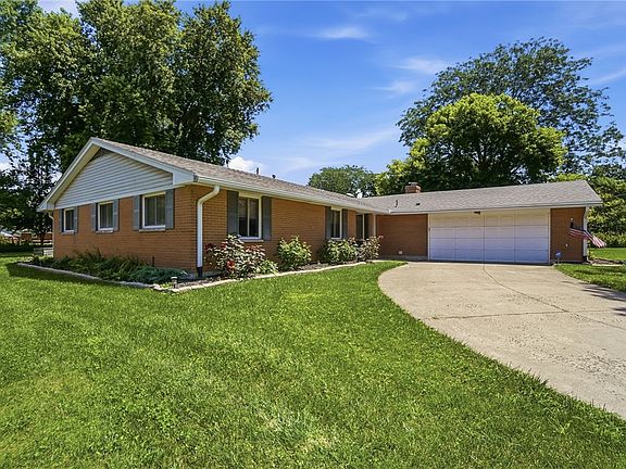 3rd image of 2361 Colony Way