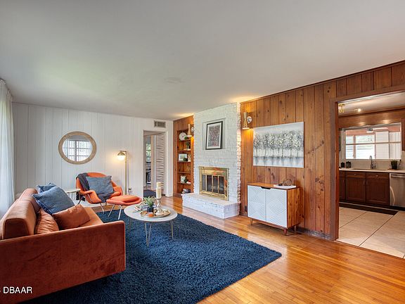4th image of 86 Highland Ave