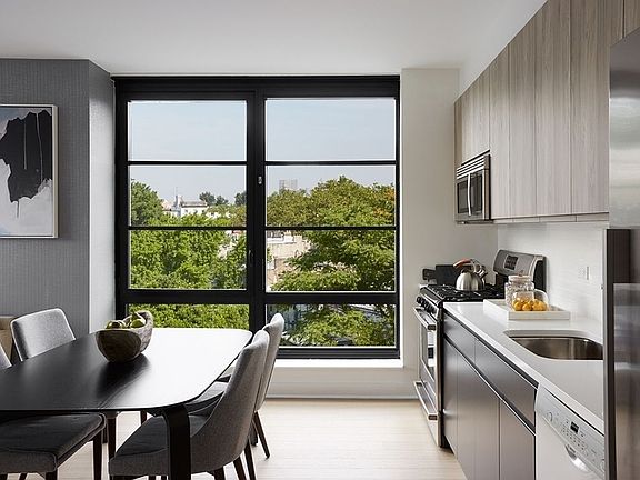 5th image of 365 Bond St APT C410