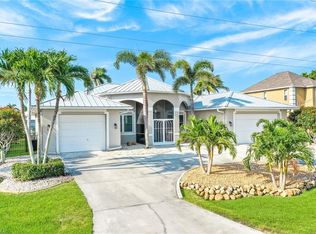 1908 SW 53rd Ln, Cape Coral, FL 33914