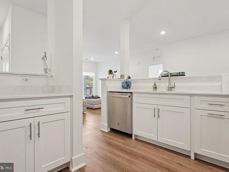 5104 Mary Ashby Way — Photo 9
