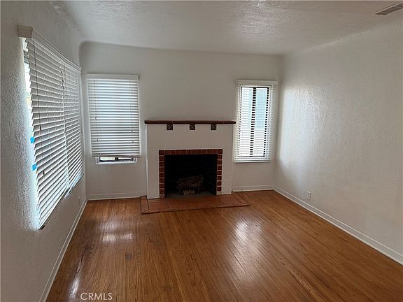 4th image of 1654 N Marine Ave