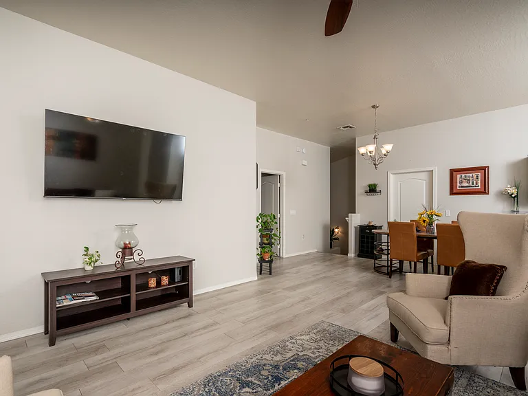 2250 E Deer Valley Rd #41 — Photo 14