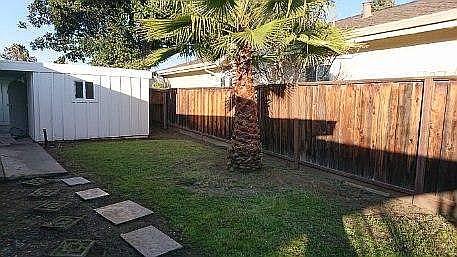 3rd image of 18630 Medicus Ct