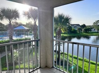 153 Santa Clara Dr APT 10, Naples, FL 34104