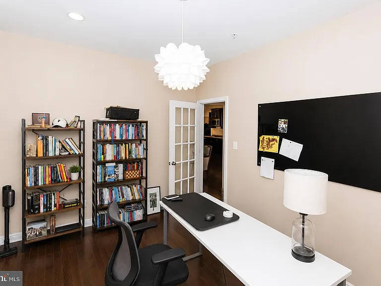 9203 Rice Ave — Photo 20