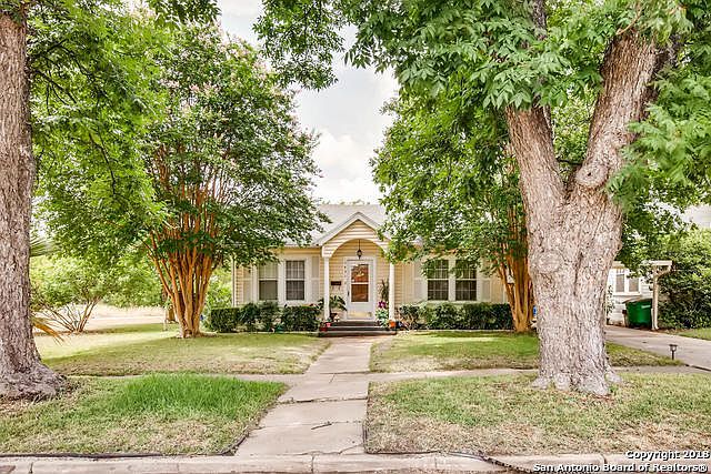 1st image of 1431 W Magnolia Ave