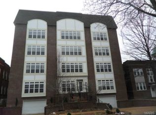 6404 Cates Ave APT 1E, University City, MO 63130