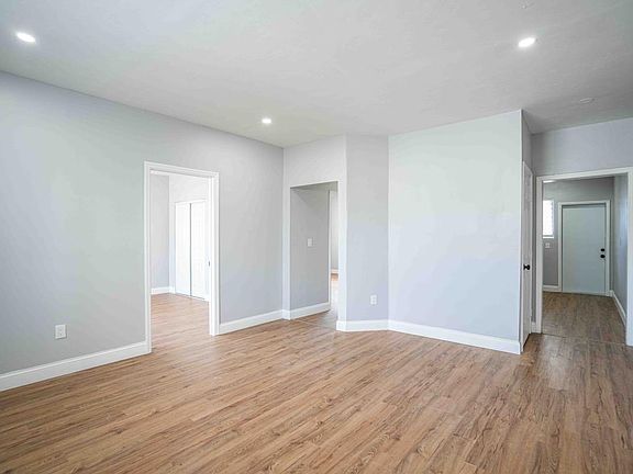 3rd image of 6877 Abbott Ave Unit 10-6877-10