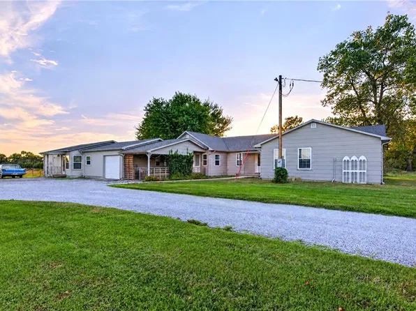 NE Coal Valley Rd, Weir, KS 66781