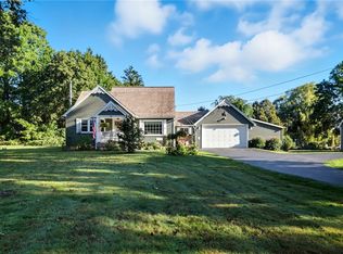 70 Stony Point Rd, Rochester, NY 14624