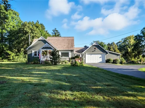 70 Stony Point Rd, Rochester, NY 14624