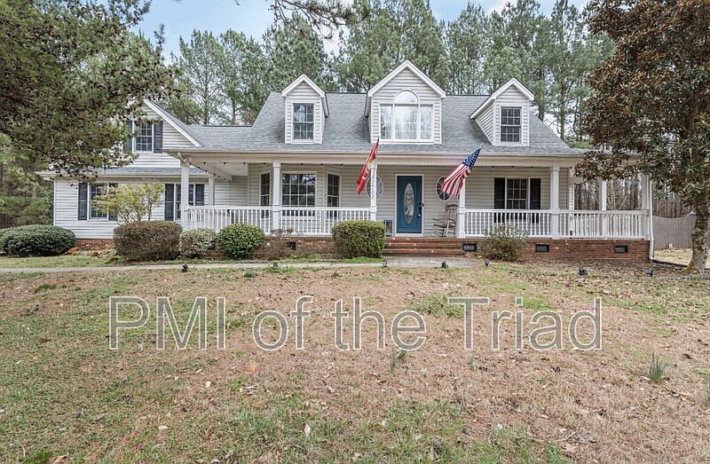 1st image of 2766 Briaroak Dr