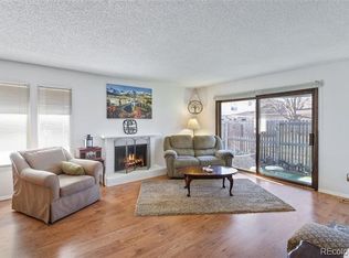 223 S Newark Cir, Aurora, CO 80012