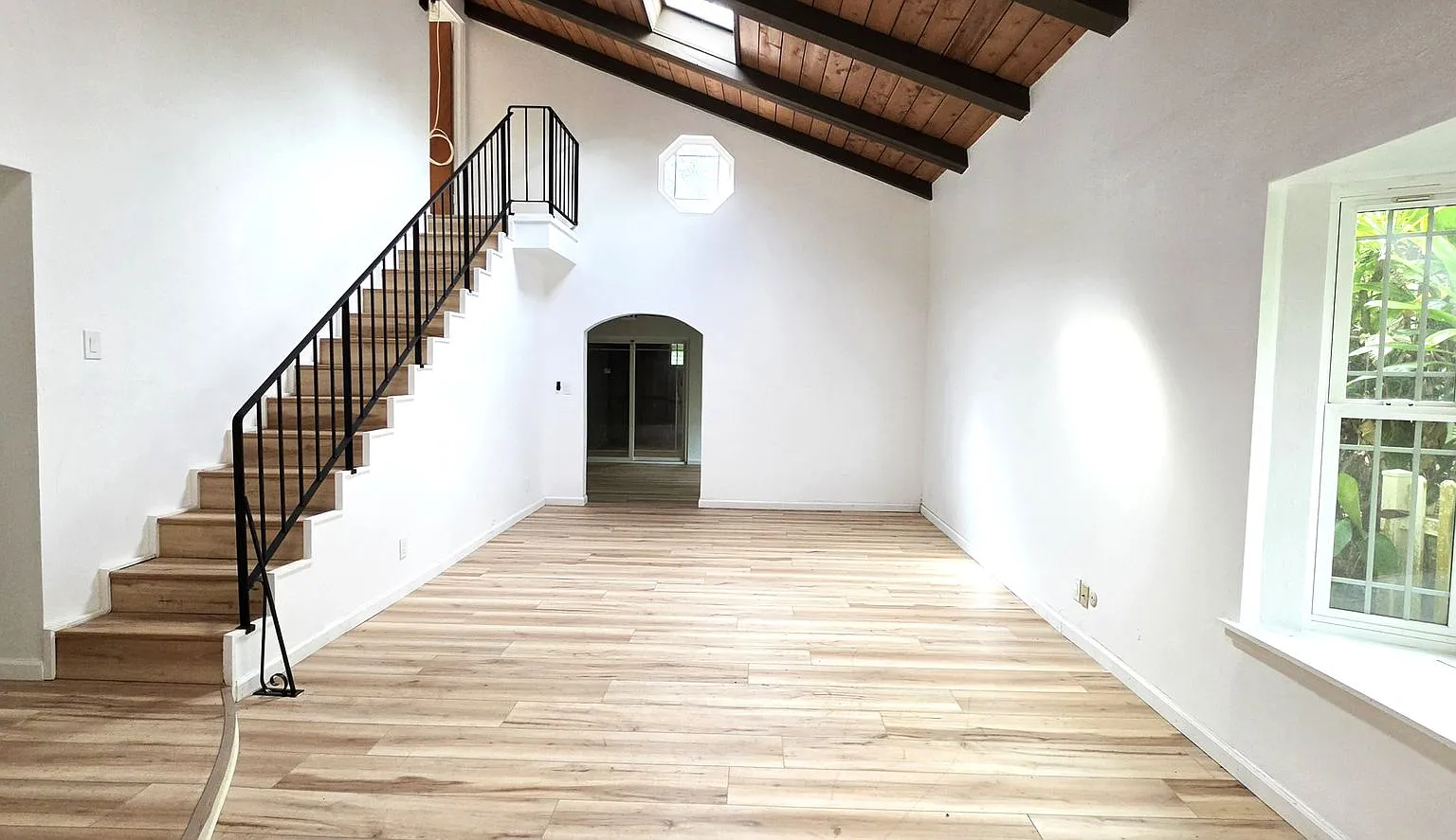Beautiful Home in Ahuimanu — Photo 3