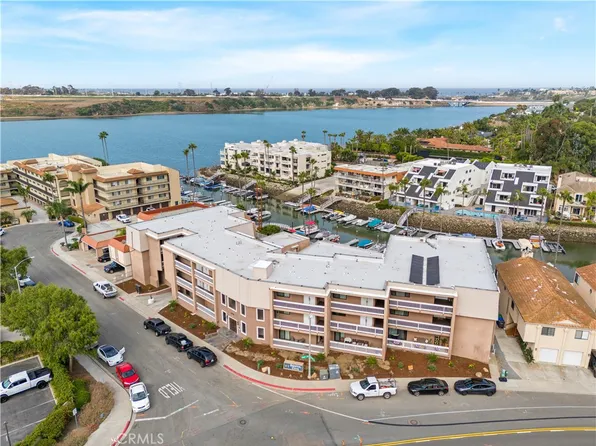 4705 Marina Dr APT 10, Carlsbad, CA 92008