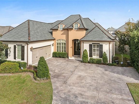 3rd image of 102 Hardwood Dr