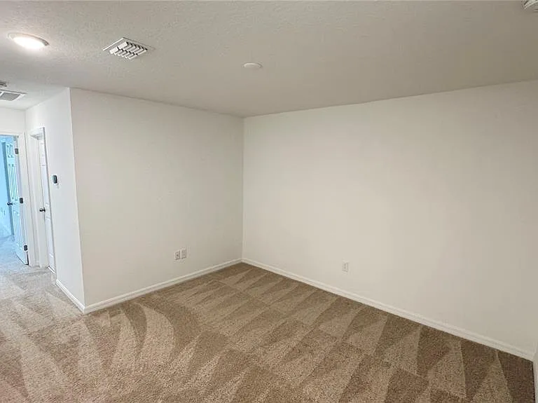 2327 Garden Belle Dr — Photo 7