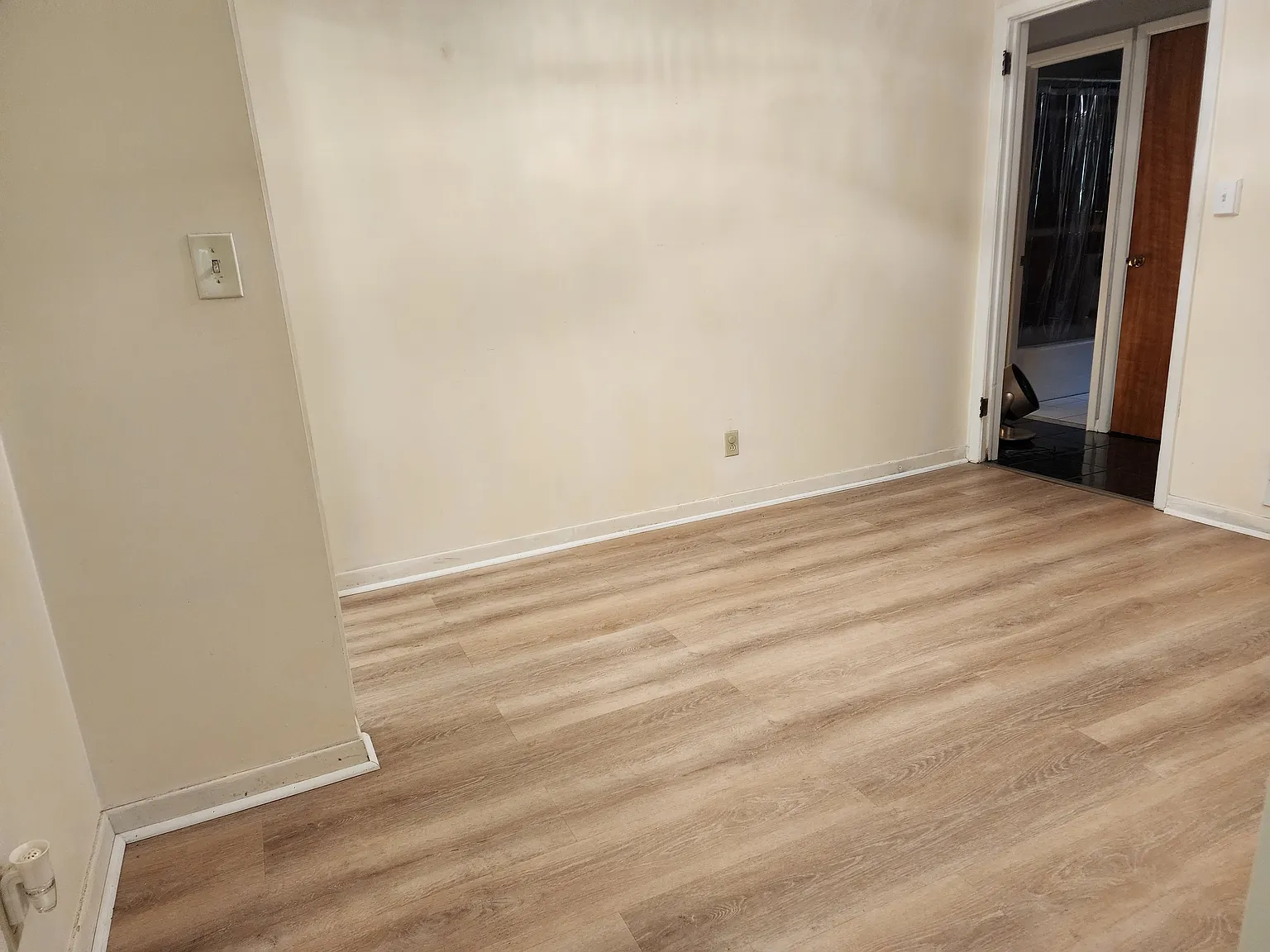 3 bed, 1149 sqft, $2,500 — Photo 1