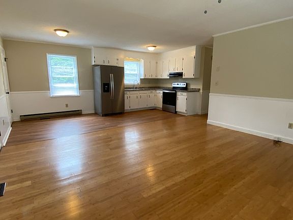 4th image of 3605 Flint Cir