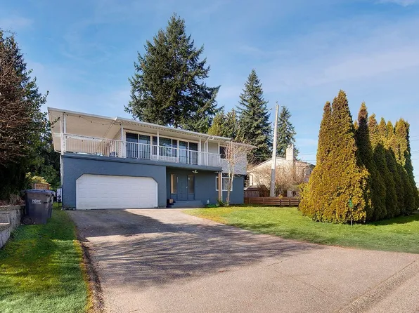 2132 Anita Dr, Pt Coquitlam, BC V3C 1H3