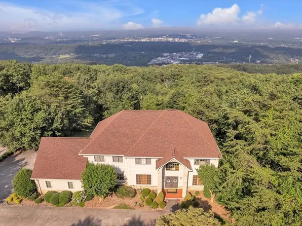 815 Battlefield Park Dr, Dalton, GA 30720