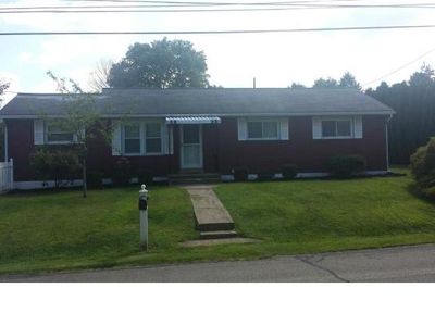 2700 Broad St, Easton, PA, 18045