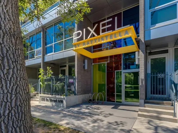 235 E 9a St NW #702, Calgary, AB T2N 4H7