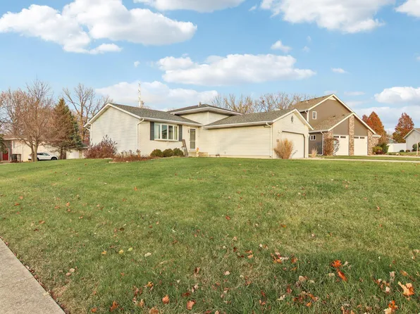 6650 W 85th Ct, Crown Point, IN 46307
