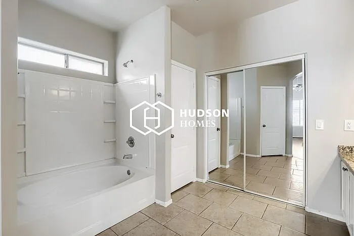 931 S 241st Ave — Photo 21