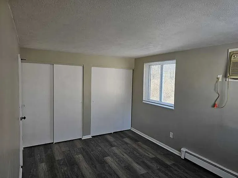 Avery Apartments — Photo 37