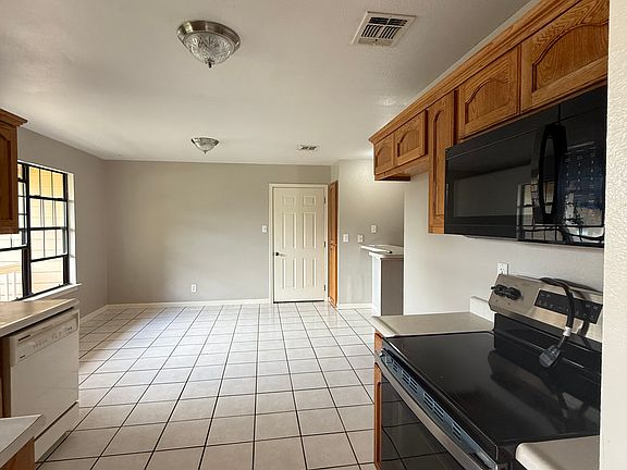 4th image of 2213 Theodor Dr