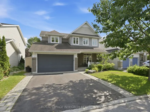 541 Bryce Pl, Ottawa, ON K2S 0N2