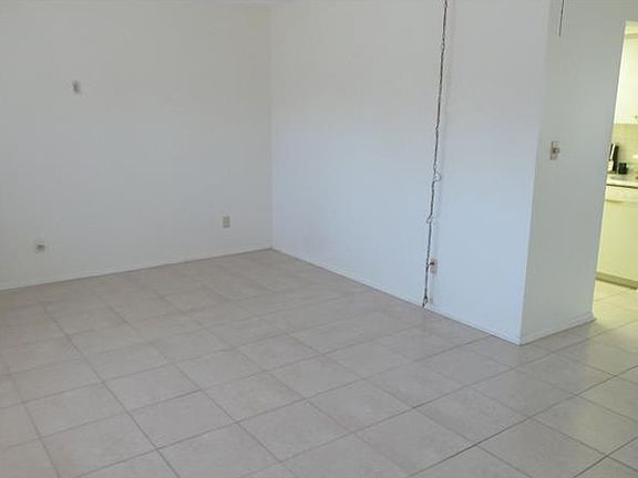 3rd image of 115 Woodrose Way