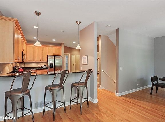 4th image of 1918 Lynn Cir #1918