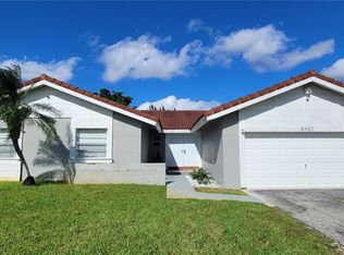 6467 NW 201st Ter, Hialeah, FL 33015