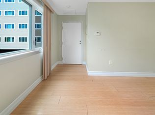 35 Desmoines Rd APT 210, Quincy, MA 02169