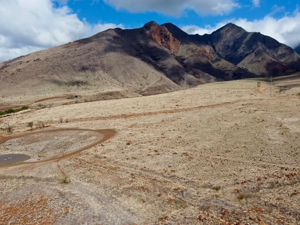 Pohaku Aeko St Lot 31, Lahaina, HI 96761