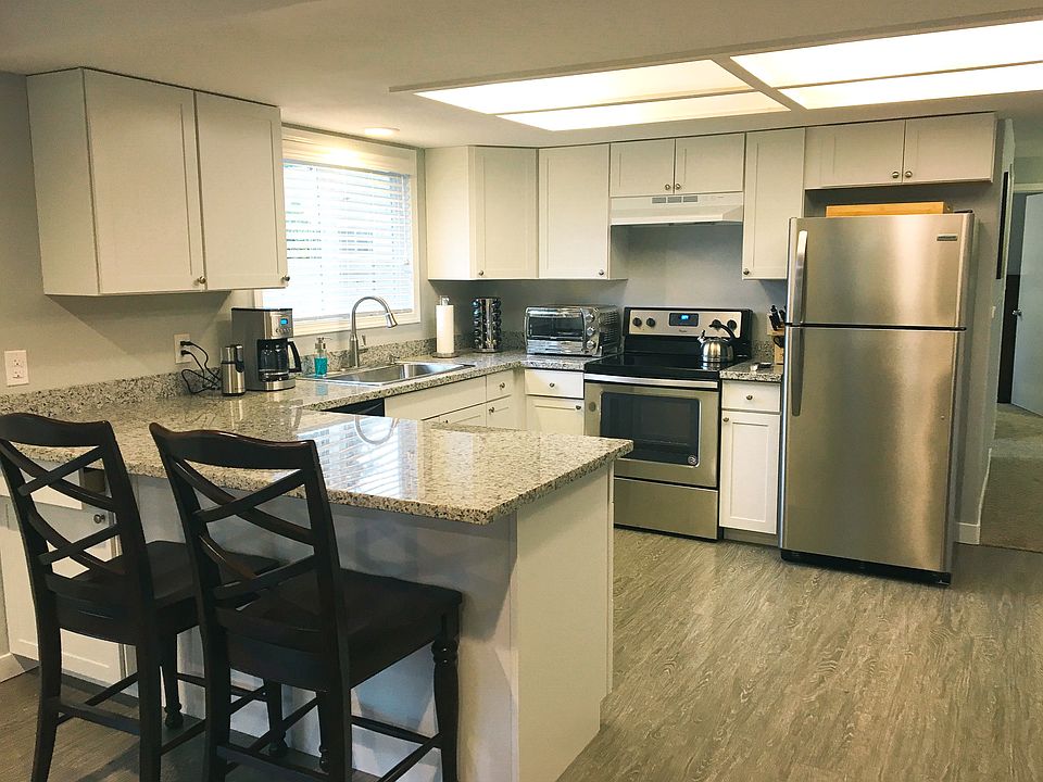 1st image of 3775 Woodward Ct NE