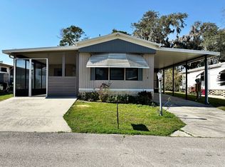 8 Violet Ct, Eustis, FL 32726