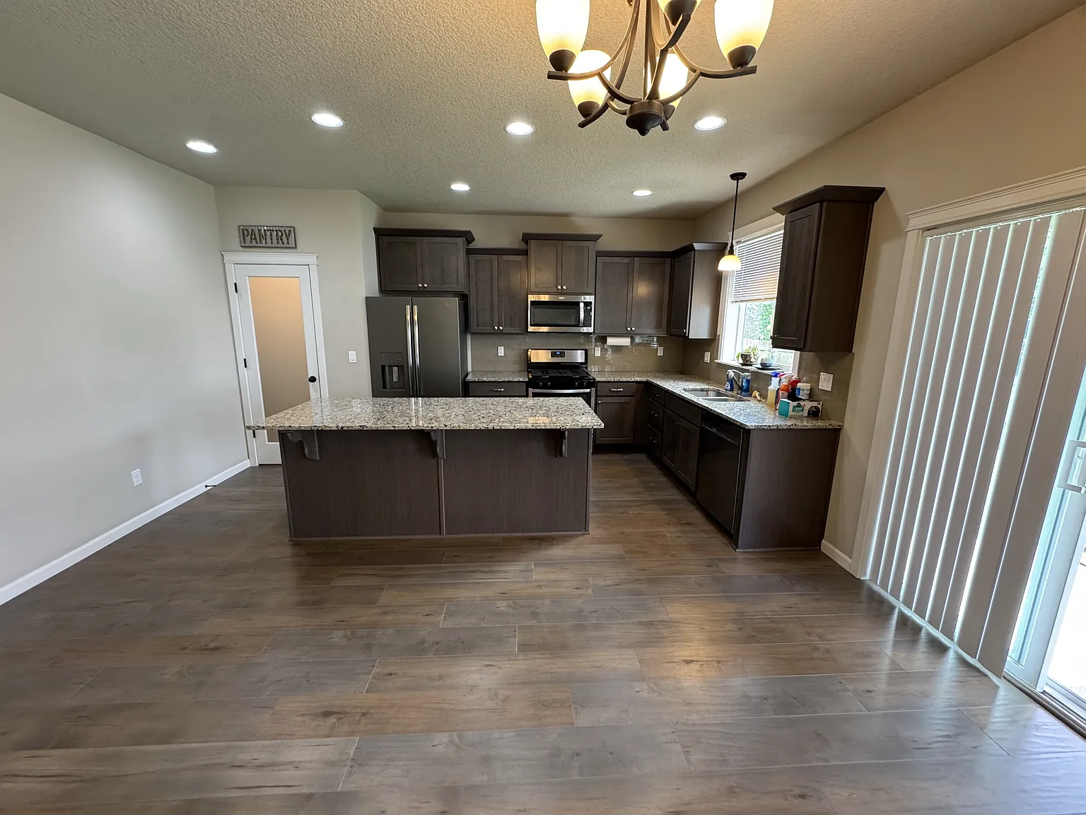 903 Riley Drive Northeast - 1 — Photo 2